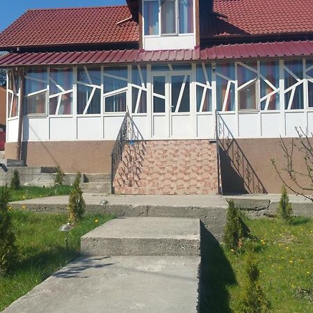 Casele Lena Bed and Breakfast Aldesti  Exterior foto